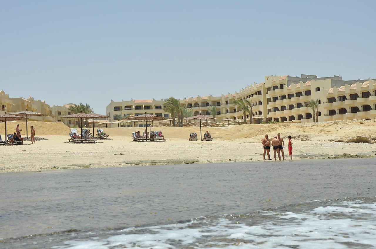 Life Resort Coral Hills El Qoseir Bagian luar foto