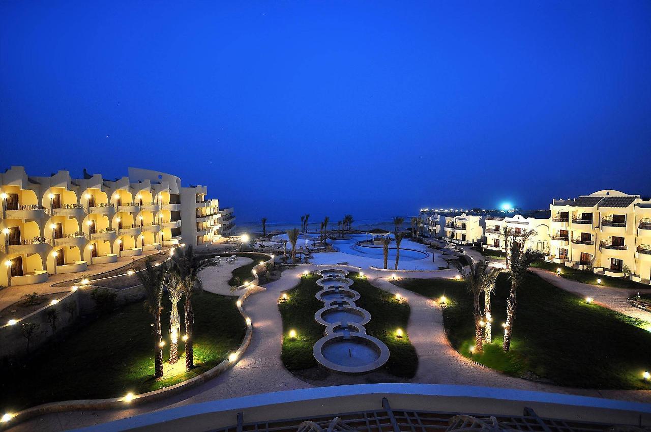 Life Resort Coral Hills El Qoseir Bagian luar foto