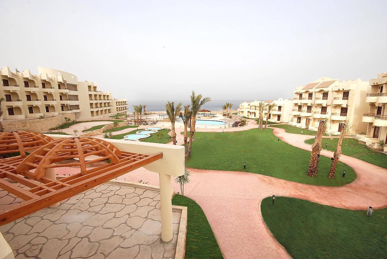 Life Resort Coral Hills El Qoseir Bagian luar foto
