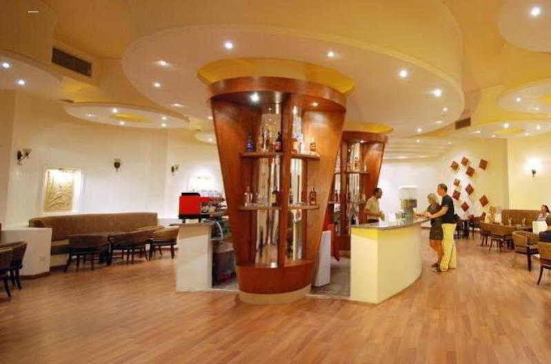 Life Resort Coral Hills El Qoseir Bagian luar foto